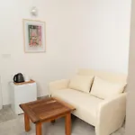 לינה וארוחת בוקר Tulu Datca *
